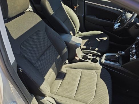 Used 2019 Hyundai Elantra Value Edition w/ Cargo Package image 30