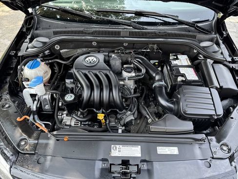 Used 2013 Volkswagen Jetta S FWD image 9