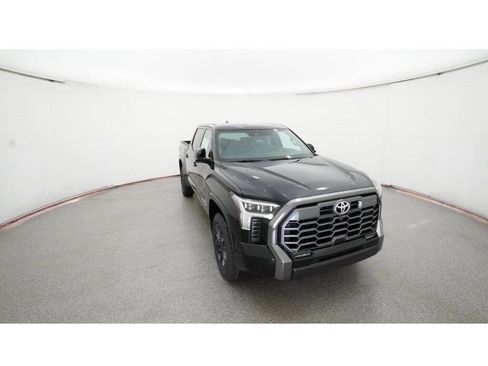 New 2025 Toyota Tundra Platinum image 14