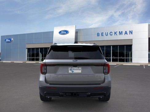 New 2026 Ford Explorer ST-Line w/ ST-Line Street Pack AWD/4WD image 7
