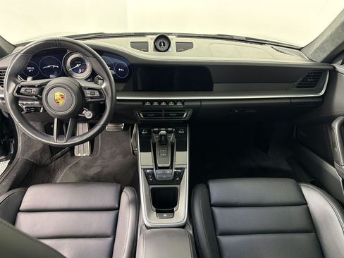 Certified 2022 Porsche 911 Turbo AWD/4WD image 15