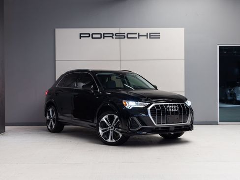 Used 2021 Audi Q3 2.0T Premium Plus AWD/4WD image 9