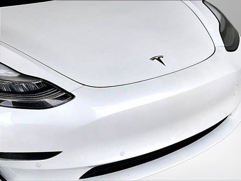 Used 2019 Tesla Model 3 Standard Range Plus RWD image 28