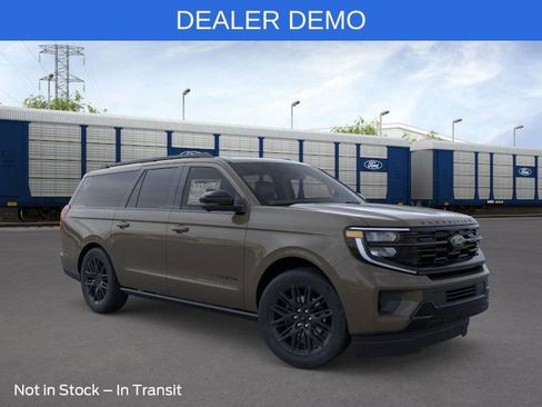 New 2026 Ford Expedition Max Platinum w/ Stealth Appearance Package image 7
