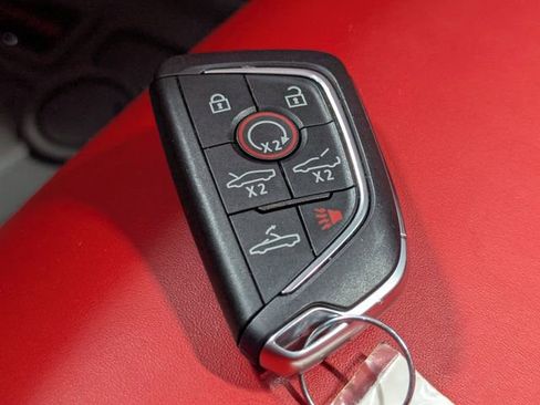 Used 2023 Chevrolet Corvette Stingray Premium Conv w/ Z51 Performance Package image 25