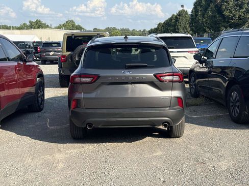 Used 2025 Ford Escape ST-Line Select AWD/4WD image 6