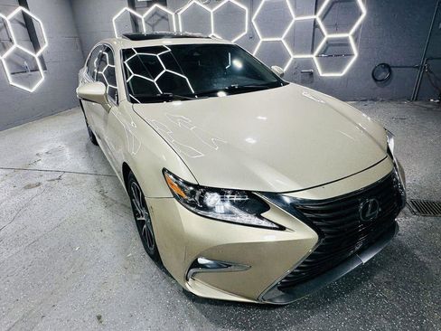 Used 2018 Lexus ES 350 w/ Luxury Package w/Wood Trim FWD image 7