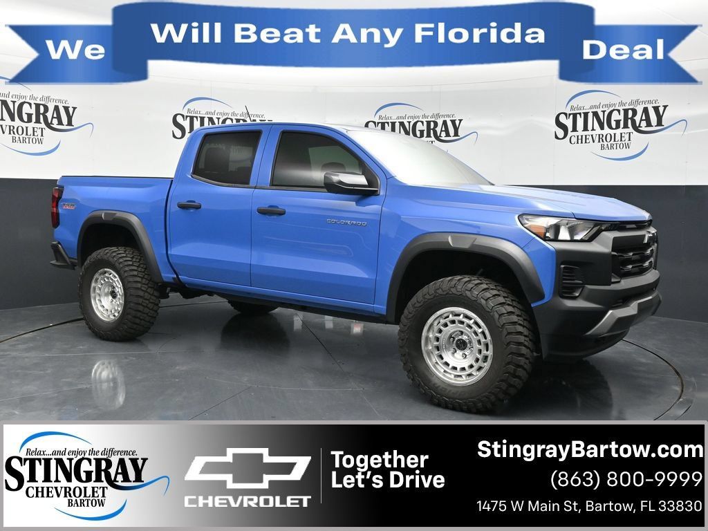 New 2025 Chevrolet Colorado Trail Boss AWD/4WD image 1