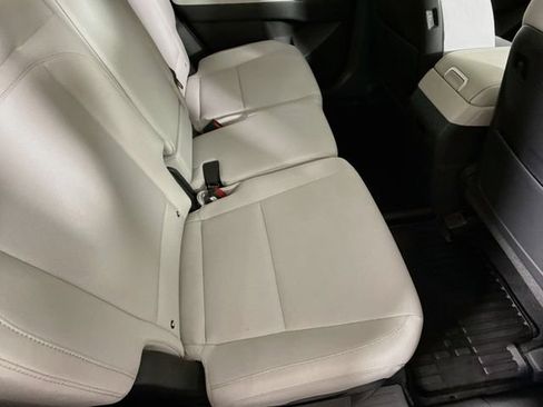 Certified 2026 Hyundai Santa Fe SE AWD/4WD image 36