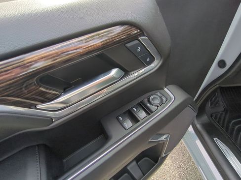 Used 2024 GMC Sierra 1500 Elevation image 23