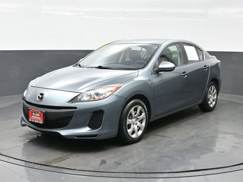 Used 2012 MAZDA MAZDA3 i Sport image 2