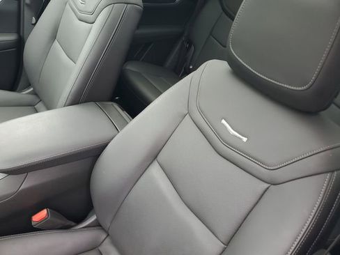 Certified 2023 Cadillac XT5 Premium Luxury w/ LPO, Floor Liner Package AWD/4WD image 28