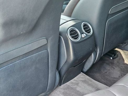 Used 2018 Mercedes-Benz GLC 300 4MATIC Coupe image 27