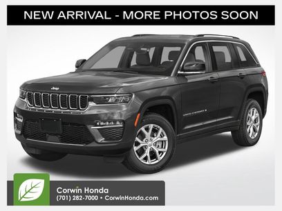 Used 2023 Jeep Grand Cherokee Limited w/ Trailer Tow Prep Group (B)