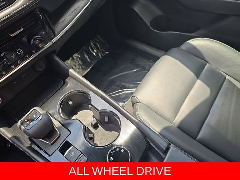 Used 2021 Nissan Rogue SL w/ Premium Package AWD/4WD image 25