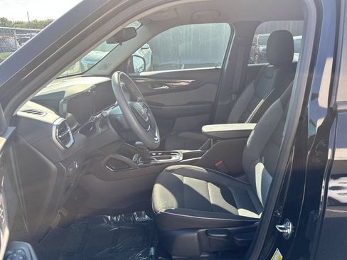 Used 2025 Chevrolet TrailBlazer LT FWD image 23