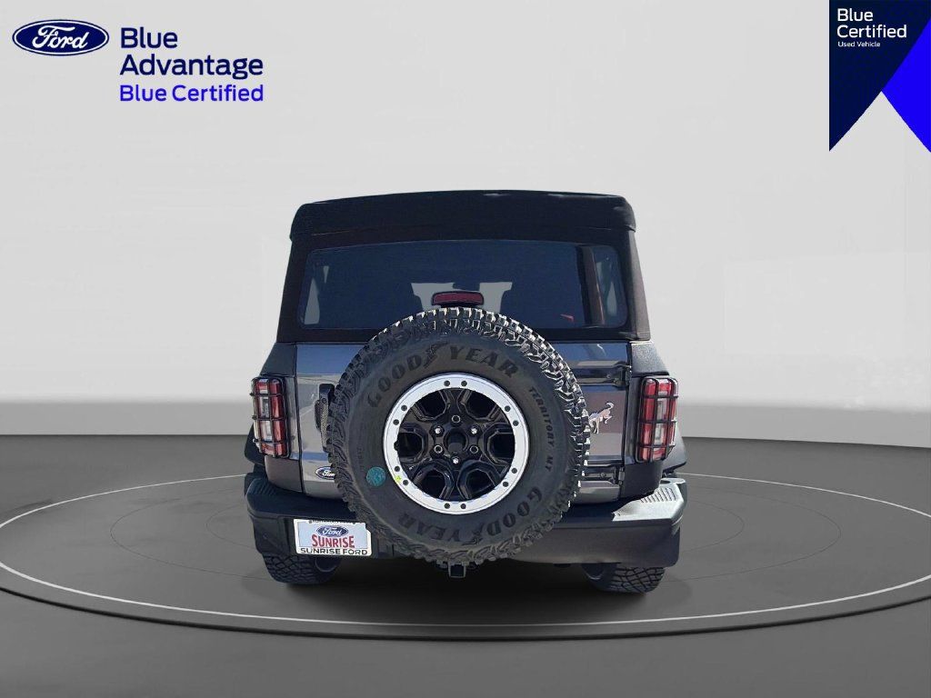 Used 2023 Ford Bronco Badlands AWD/4WD image 6