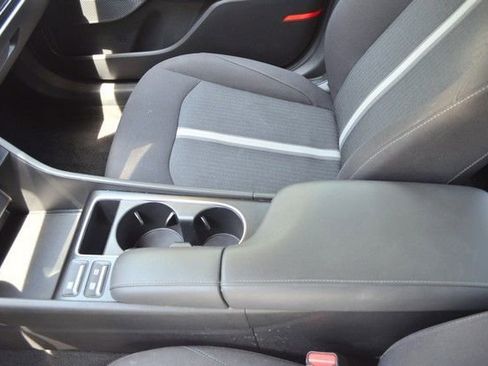 Used 2025 Hyundai Sonata SEL FWD image 25