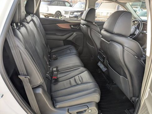 Used 2022 Acura MDX SH-AWD w/ Technology Package image 24