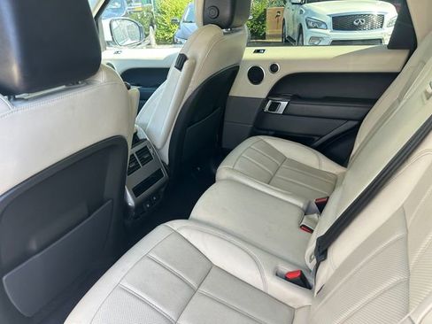 Used 2019 Land Rover Range Rover Sport HSE AWD/4WD image 29