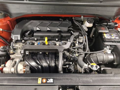 Used 2023 Hyundai Venue SEL FWD image 30