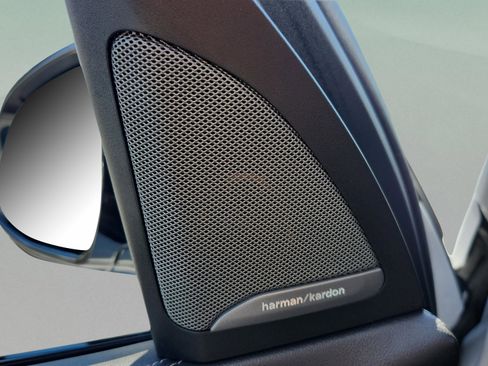 Certified 2024 BMW X5 xDrive50e w/ M Sport Package image 33