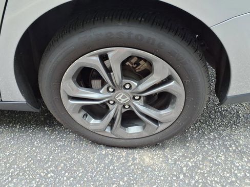 Used 2023 Honda Accord EX image 10