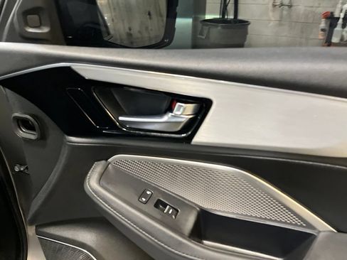 Used 2024 Acura MDX FWD image 35