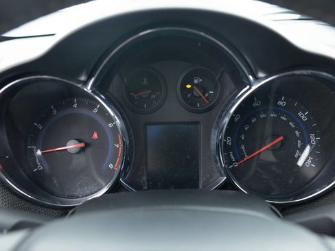 Used 2012 Chevrolet Cruze LTZ image 31