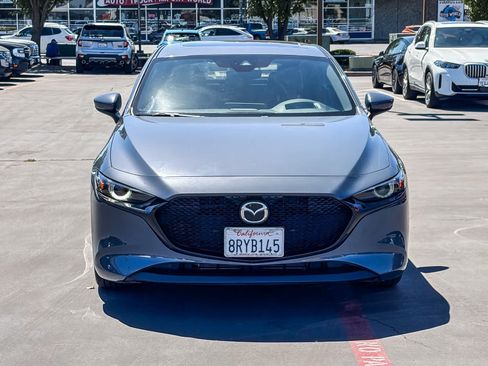 Used 2020 MAZDA MAZDA3 Hatchback w/ Premium Package FWD image 6