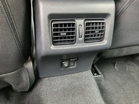 Used 2025 Toyota Camry LE FWD image 35