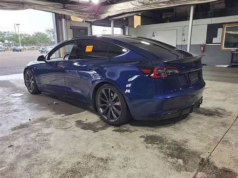 Used 2019 Tesla Model 3 Long Range AWD/4WD image 4