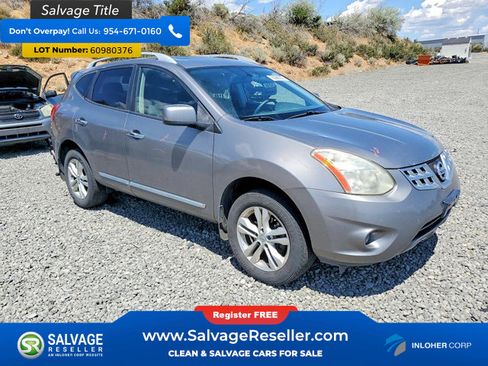 Used 2013 Nissan Rogue SV w/ Premium Pkg AWD/4WD image 5