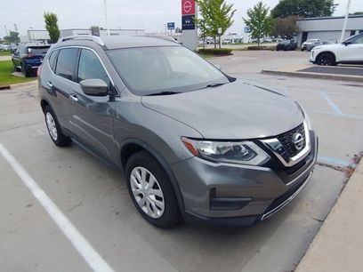 Used 2017 Nissan Rogue S w/ S Appearance Package