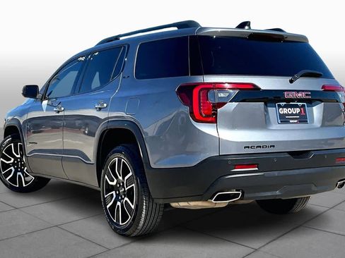 Used 2021 GMC Acadia SLT w/ Elevation Edition image 12