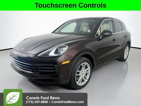 Used 2020 Porsche Cayenne AWD/4WD image 3