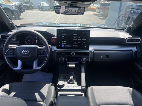 Used 2025 Toyota 4Runner TRD Off-Road Premium w/ Tow Technology Package image 65
