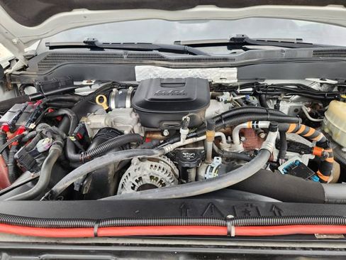 Used 2016 Chevrolet Silverado 2500 High Country w/ Duramax Plus Package AWD/4WD image 29
