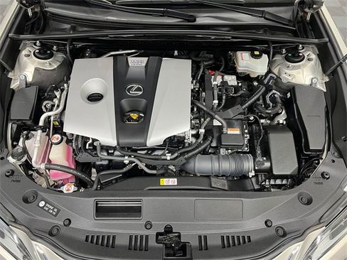 Used 2019 Lexus ES 300h w/ Luxury Package image 24