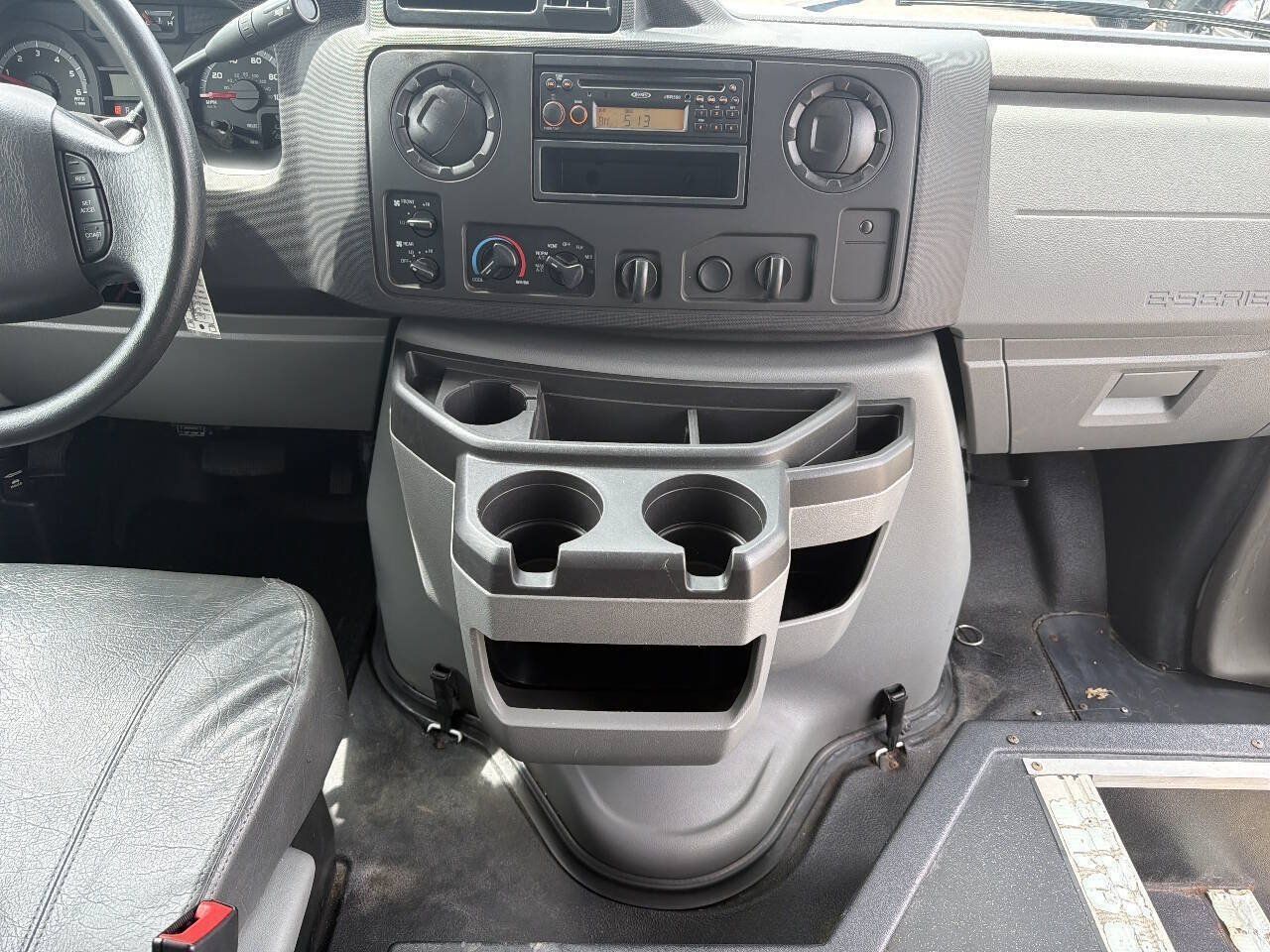 Used 2018 Ford E-350 and Econoline 350 Super Duty w/ Shuttle Bus Prep Package RWD image 15