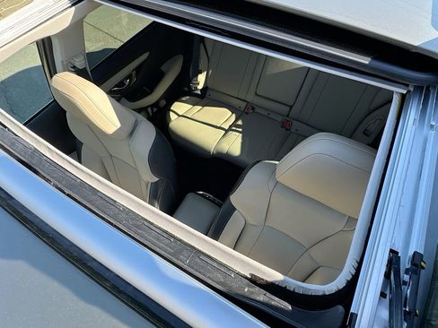 Certified 2025 Subaru Outback Limited image 30