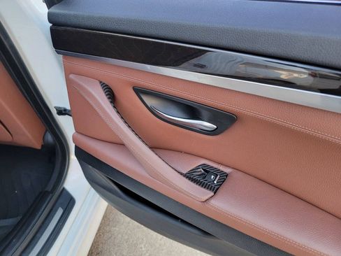 Used 2013 BMW 528i Sedan RWD image 23