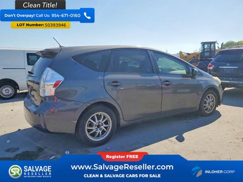 Used 2013 Toyota Prius V Three FWD image 4