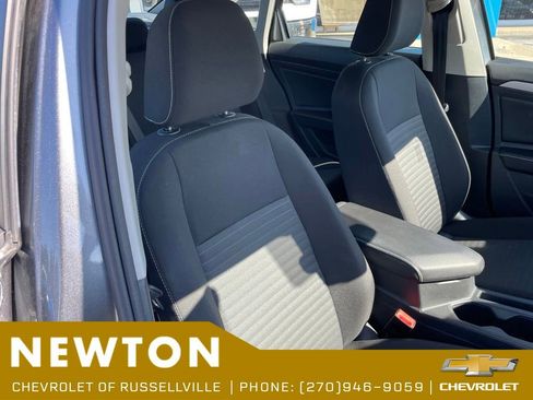 Used 2025 Volkswagen Jetta S FWD image 23