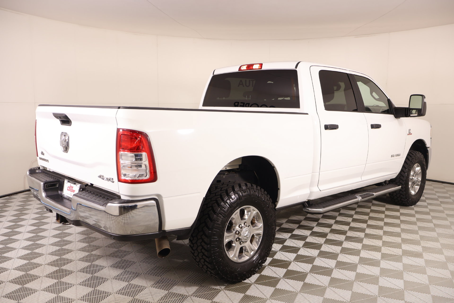 Used 2023 RAM 2500 Big Horn w/ Level 1 Equipment Group AWD/4WD image 19