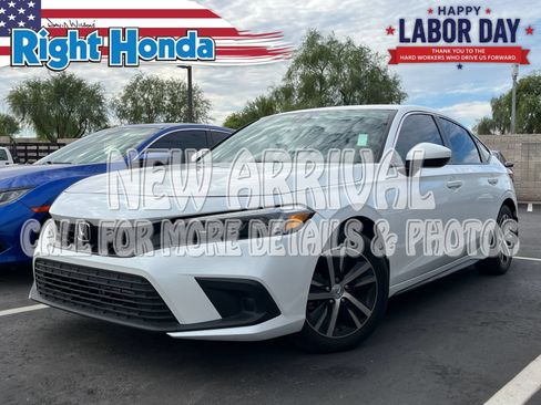 Used 2024 Honda Civic LX image 1