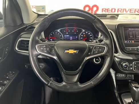 Used 2020 Chevrolet Equinox LT FWD image 15