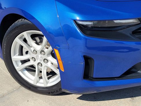 Used 2021 Chevrolet Camaro LS image 9