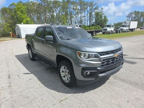 Used 2021 Chevrolet Colorado LT w/ Safety Package image 2