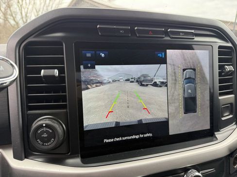 Certified 2022 Ford F150 XLT w/ Equipment Group 302A High image 18